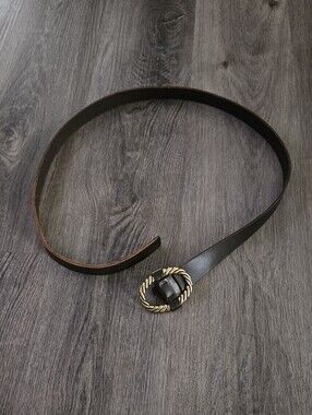 Gap Women's Brown Leather Belt with Gold-Tone Buckle